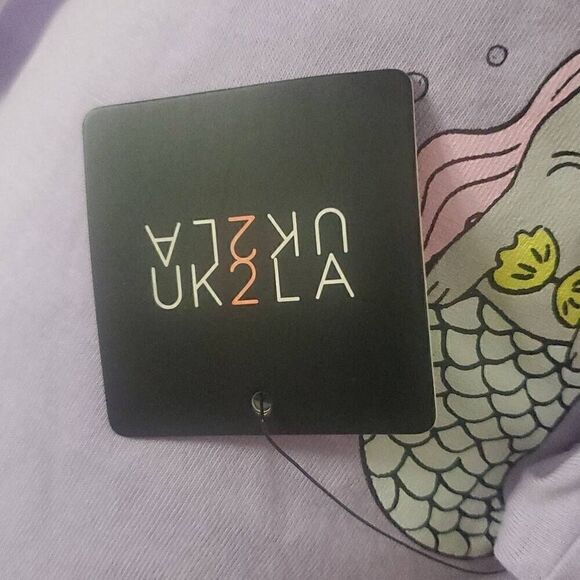 NEW WITH TAGS UK2LA WOMENS TEE - Picture 3 of 4